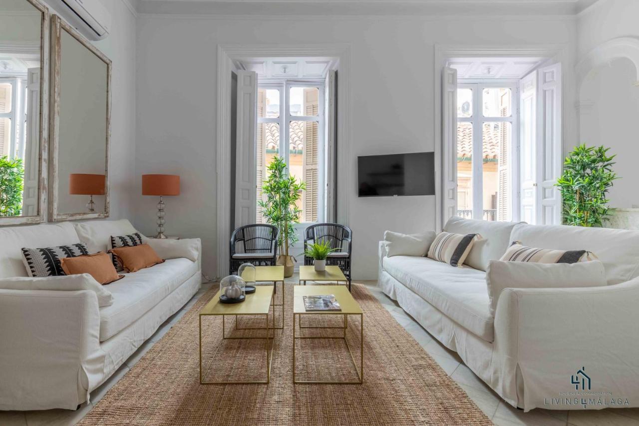 Апартаменты Living4Malaga Stylish Monroy Экстерьер фото