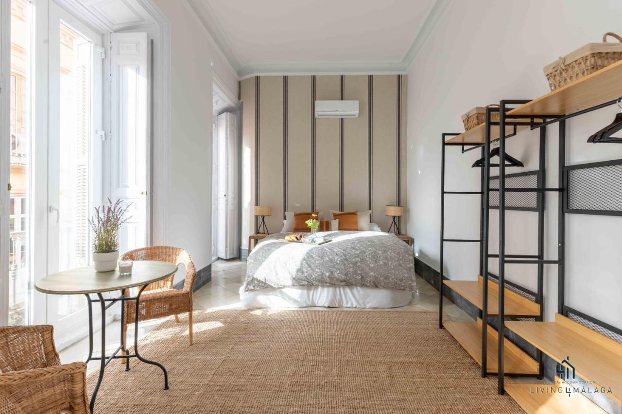 Апартаменты Living4Malaga Stylish Monroy Экстерьер фото